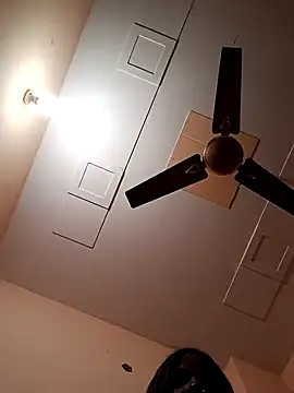 Snapshot of payalsharma95 chatting on 10.25.25 payalsharma95 online show from 10.25.25