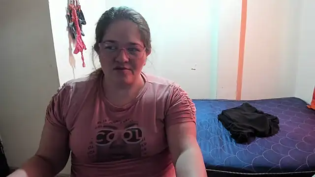 Daphne girlsex online show from 10.03.25