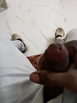 Snapshot of Wet_BunnyFun chatting on 10.16.25 Wet BunnyFun online show from 10.16.25