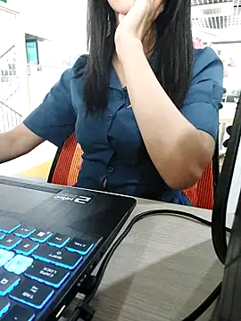 meomeocute online show from 04.16.26