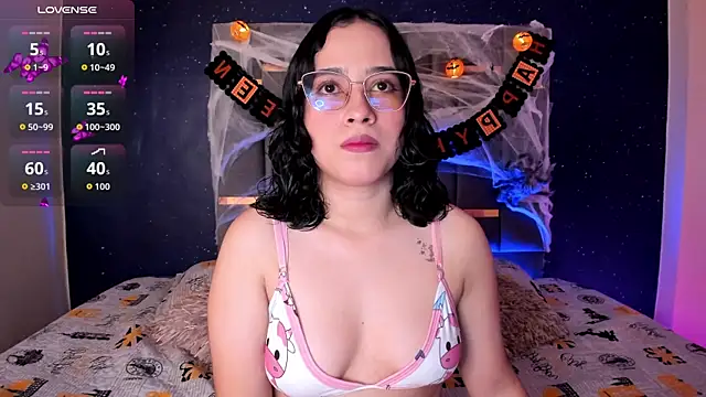 SweetAnya01 online show from 10.08.25