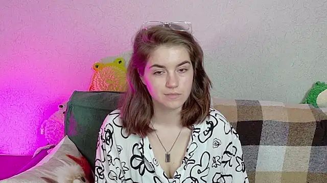ElzaBlis online show from 05.13.26