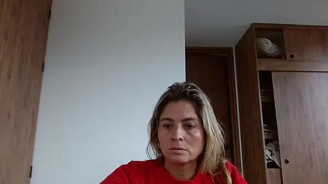 linda-mature43 online show from 11.25.25