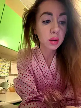 Snapshot of MarinaDiva11_74 chatting on 09.12.25 MarinaDiva11 74 online show from 09.12.25