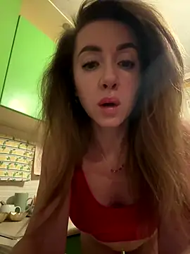 Snapshot of MarinaDiva11_74 chatting on 10.02.25 MarinaDiva11 74 online show from 10.02.25