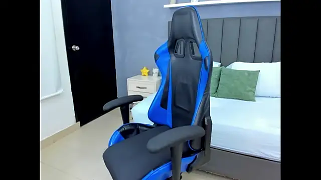 anagil  online show from 10.23.25