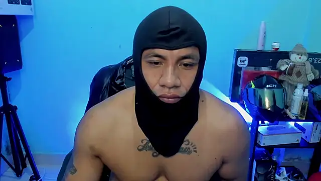Snapshot of zeus_7777 chatting on 04.25.26 zeus 7777 online show from 04.25.26