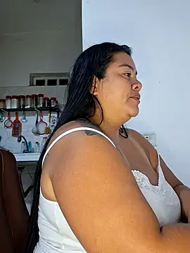 NARNYALABELLA online show from 10.15.25