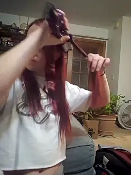 Snapshot of Lady_May chatting on 12.18.25 Lady May online show from 12.18.25