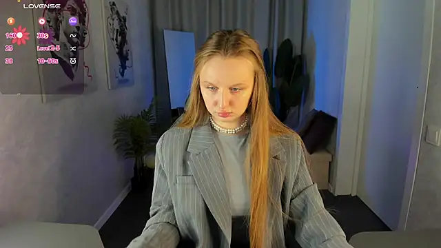 Rina Panic online show from 04.04.26