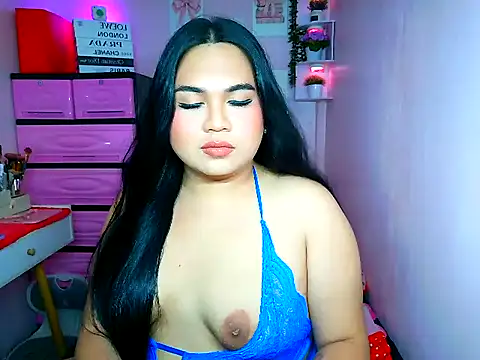 Snapshot of YourThicc_bella chatting on 07.12.26 YourThicc bella online show from 07.12.26