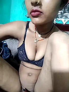 Snapshot of Maya_bhoji chatting on 04.22.26 Maya bhoji online show from 04.22.26