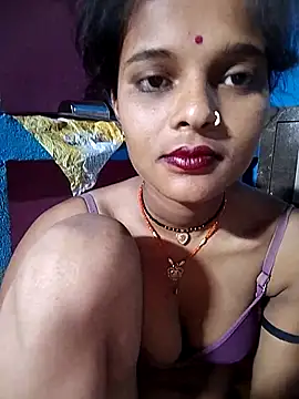 Snapshot of Maya_bhoji chatting on 04.30.26 Maya bhoji online show from 04.30.26