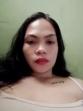 missluvv online show from 10.23.25