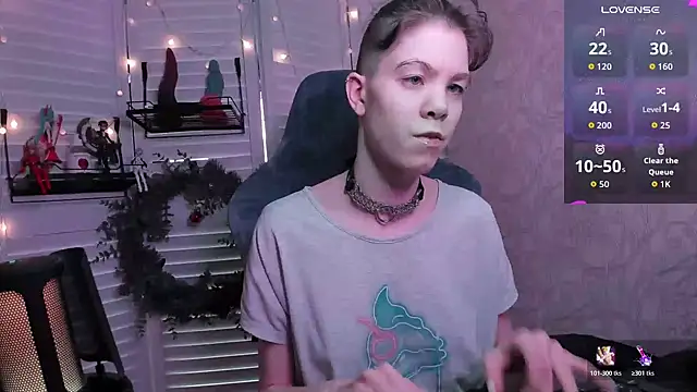 aestheticbeing online show from 12.14.25