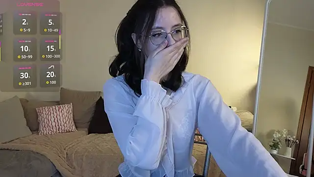 EsmaWonka online show from 04.09.26