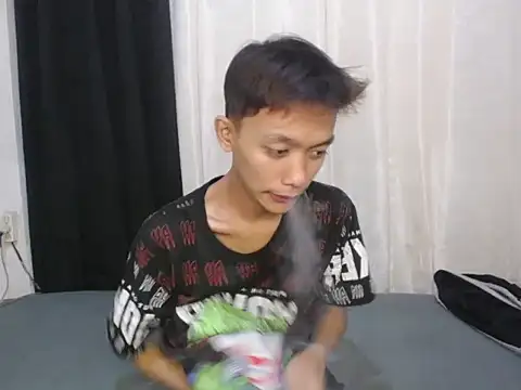 Snapshot of Innocentfucker chatting on 02.28.26 Innocentfucker online show from 02.28.26