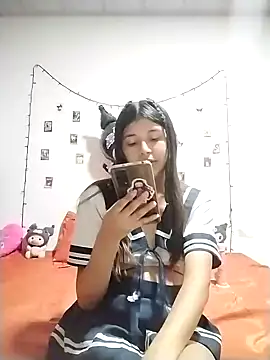 Snapshot of hanna_ross27 chatting on 09.24.25 hanna ross27 online show from 09.24.25