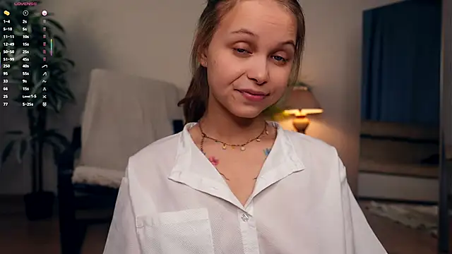 OdellaGillingham online show from 10.02.25