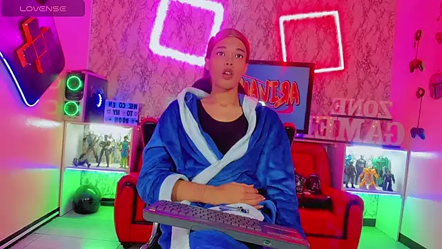 Madison Mujica online show from 09.25.25