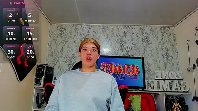 Madison Mujica online show from 09.30.25