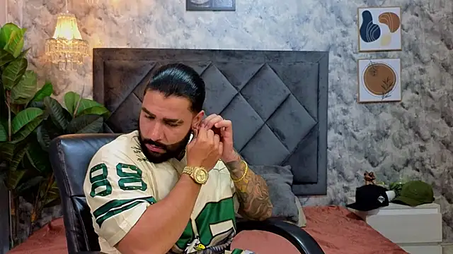 Apolo rousse1 online show from 11.12.25