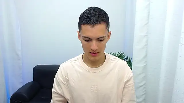 Matiius18 online show from 10.09.25