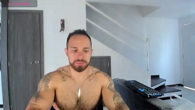 Snapshot of mason_fit chatting on 04.22.26 mason fit online show from 04.22.26