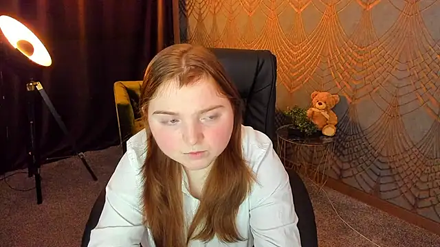Snapshot of KattyRose8 chatting on 06.17.26 KattyRose8 online show from 06.17.26