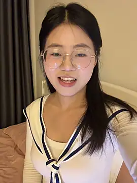 Ella-A9 online show from 09.14.25