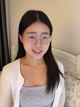 Ella-A9 online show from 09.30.25