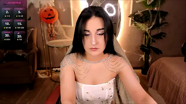 Lii Rose online show from 10.17.25