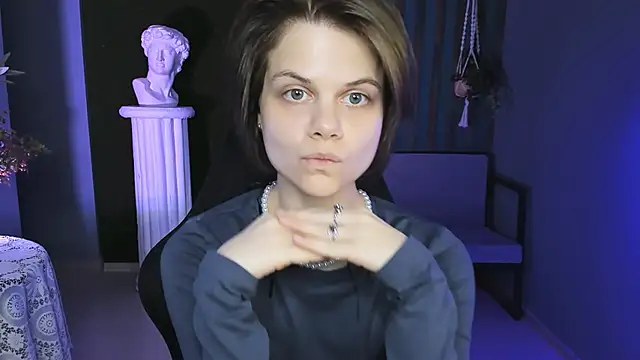 EllieMurler online show from 10.17.25