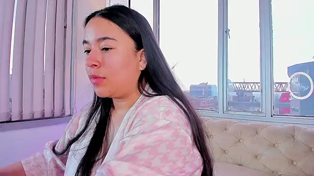 Snapshot of Zoey_thompson chatting on 02.12.26 Zoey thompson online show from 02.12.26