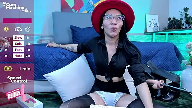 lucyy liiuu online show from 09.16.25