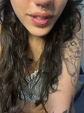 Snapshot of virtualgirlbr chatting on 01.12.26 virtualgirlbr online show from 01.12.26