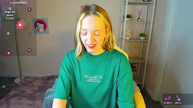 R0cket bunny online show from 09.24.25