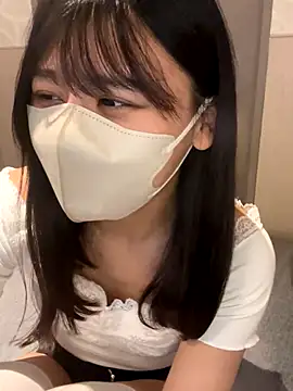 Snapshot of 0p-saki-p0 chatting on 10.20.25 0p-saki-p0 online show from 10.20.25