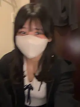 Snapshot of 0p-saki-p0 chatting on 10.24.25 0p-saki-p0 online show from 10.24.25