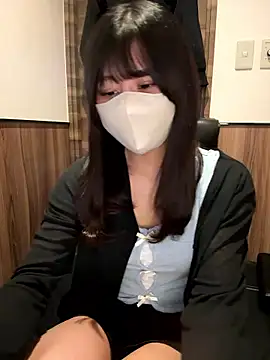 Snapshot of 0p-saki-p0 chatting on 10.28.25 0p-saki-p0 online show from 10.28.25