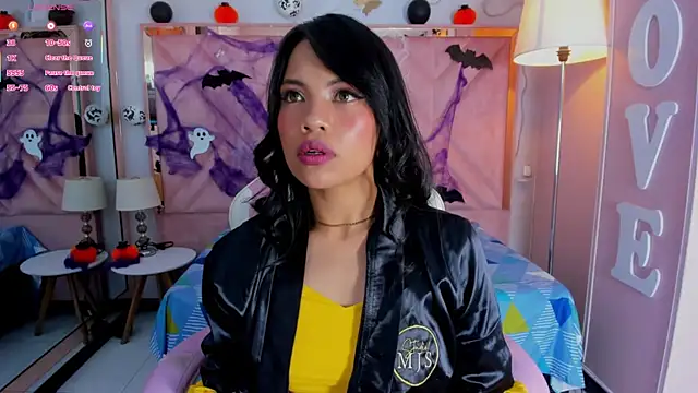 anyjones  online show from 10.30.25