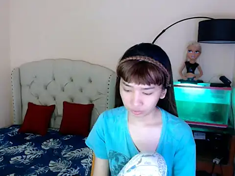 ShantalFoxxy  online show from 02.27.26