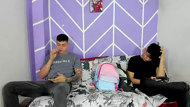 lau and boys18 online show from 11.04.25