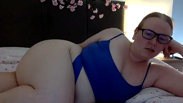 Snapshot of gracelovesxx chatting on 07.18.26 gracelovesxx online show from 07.18.26