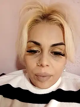 izauri2025 online show from 11.16.25