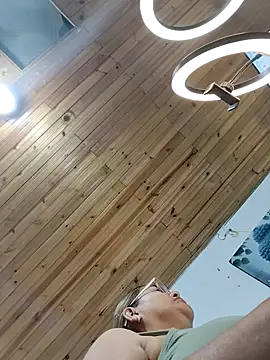 Snapshot of AlexxiaaMat chatting on 02.18.26 AlexxiaaMat online show from 02.18.26