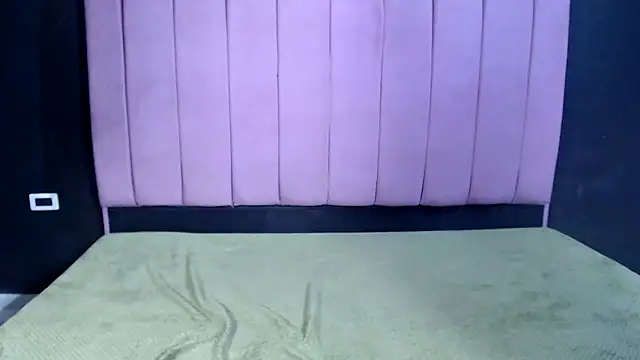 SmallFala online show from 09.12.25