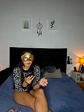 Mar Linn online show from 11.08.25