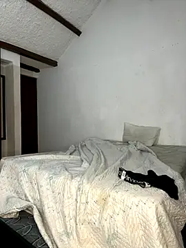 TU-MORENOO online show from 11.27.25