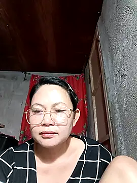 Everleigh mom online show from 11.22.25